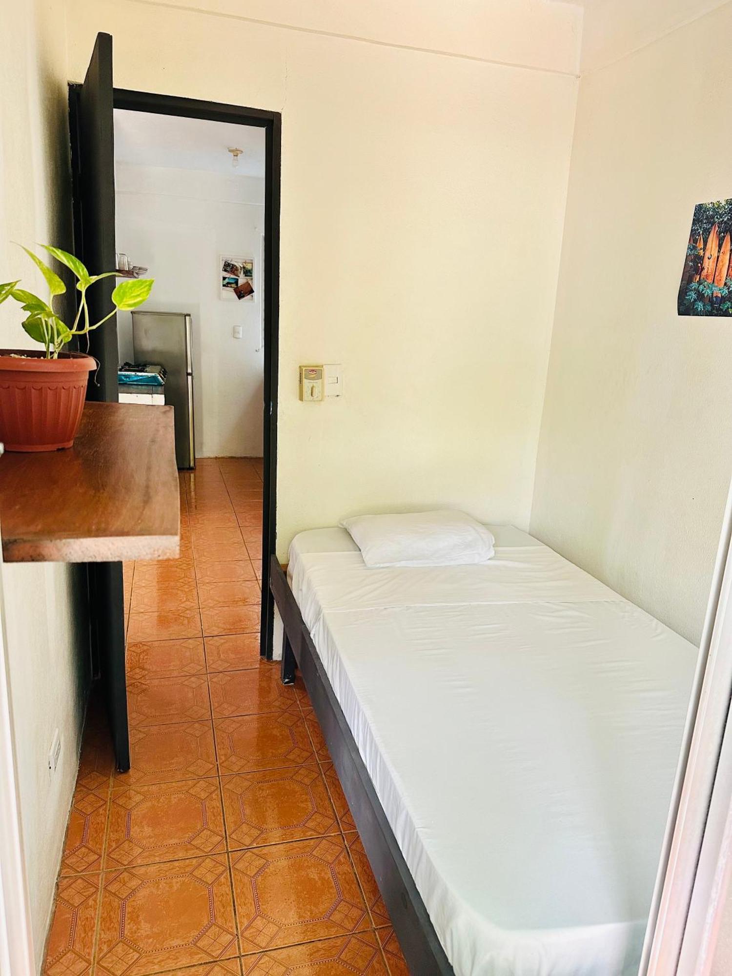 Surf Paradise Hotel